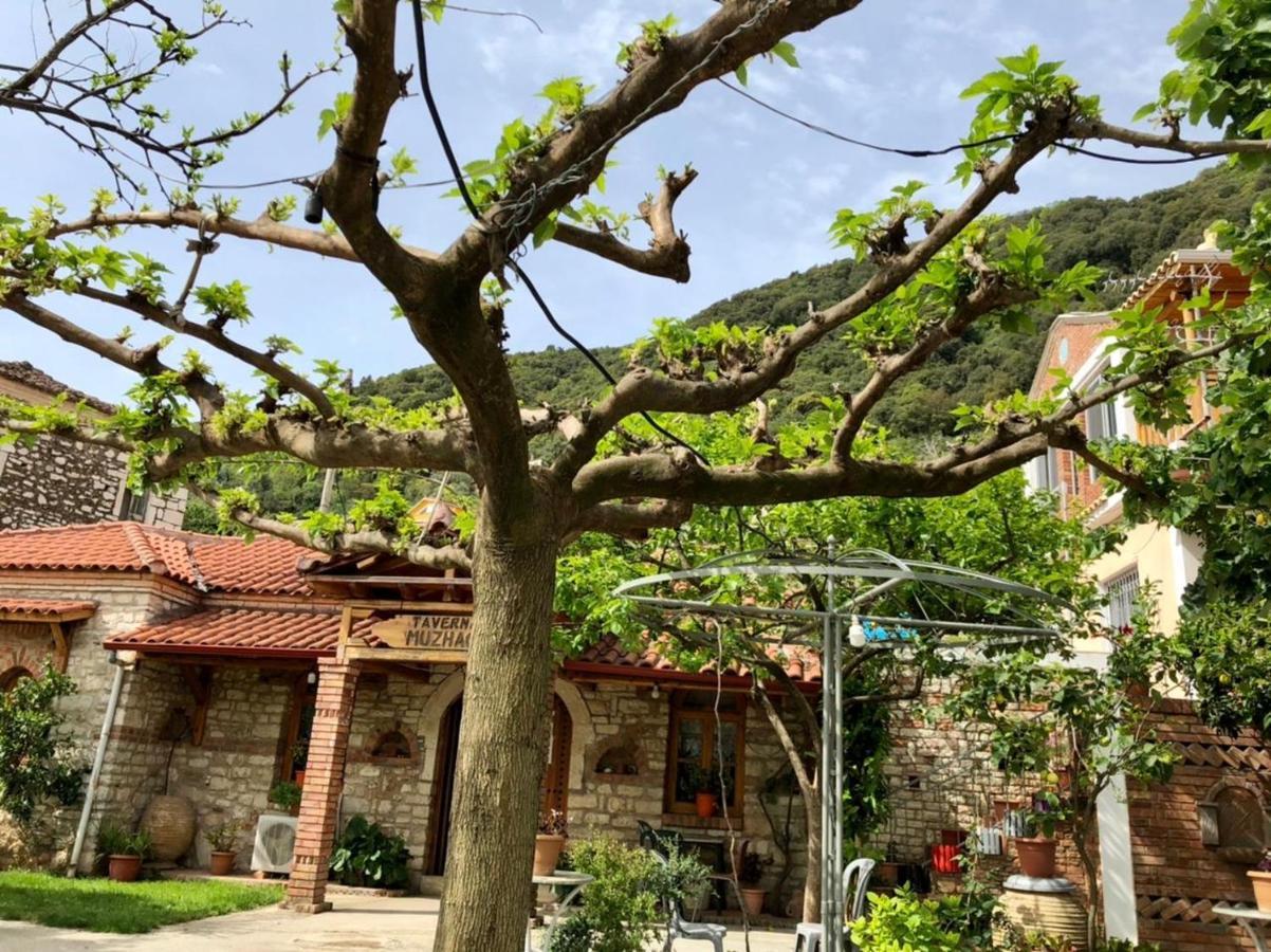 Villa Muzhaqi Nivice Экстерьер фото